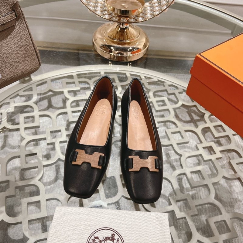 H**mes leather shoes
